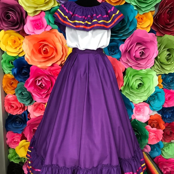 Mexican two piece skirt 39” long Jalisco style purple for 5 Mayo, Mexican party - Picture 1 of 6